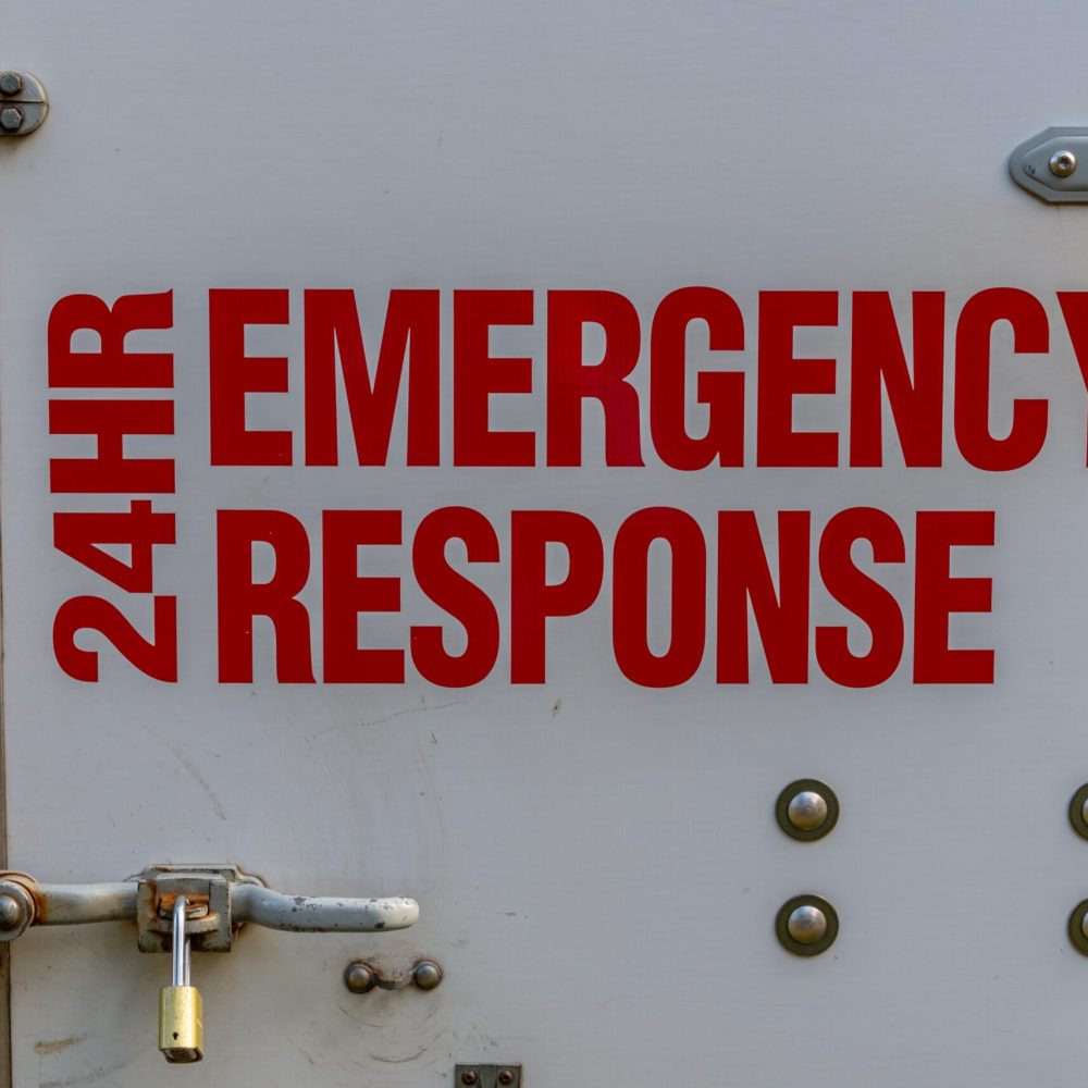 24hr-emergency-response-on-the-side-of-a-rescue-ve-2026-03-17-14-45-20-utc